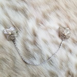 Vintage Germany Silver Wire Wrapped Flower Sweater Guard Clip
